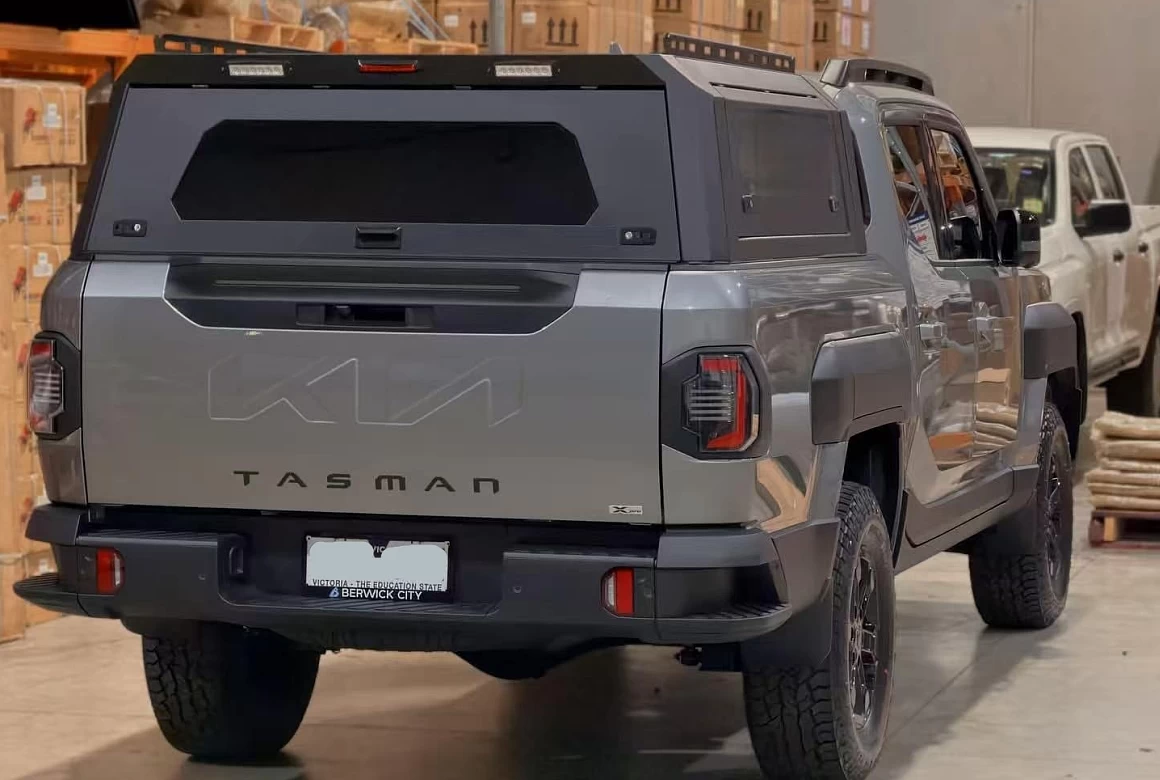 View of the Gen 2 Aluminium Canopy for Kia Tasman