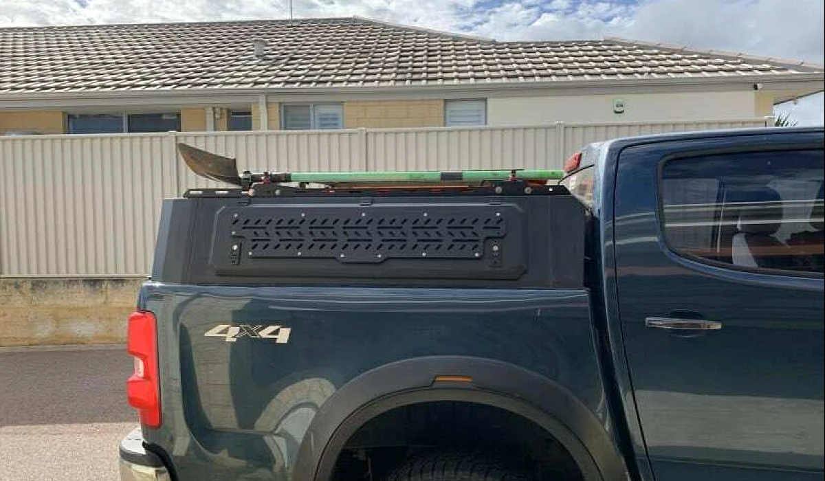 Holden Colorado · 2012-2016 with Steel canopy