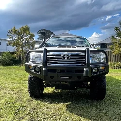 Overland Bullbar for TOYOTA HILUX N70 Post Facelift Model 2012-2014