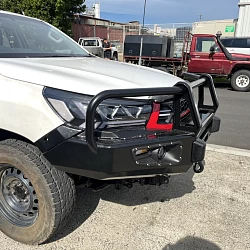 Overland Bullbar for TOYOTA HILUX N80 Pre Facelift Model 2015-2019