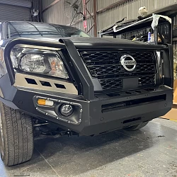 Overland Bullbar for Navara NP300 2020+ Post Face Lift Model