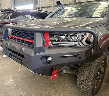 Image of Gen2 Overland Bullbar for TOYOTA HILUX N80 Pre Facelift Model 2015-2019