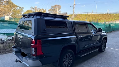 Mitsubishi Triton MV canopy