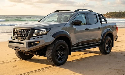 Another Nissan Navara NP300 D23 2020+ build in the showroom