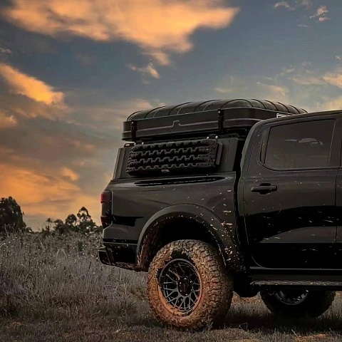 Roof Rails and Cross bars included