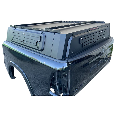 Roof Rails and Cross bars included