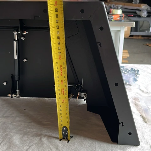 Roof Rails and Cross bars included