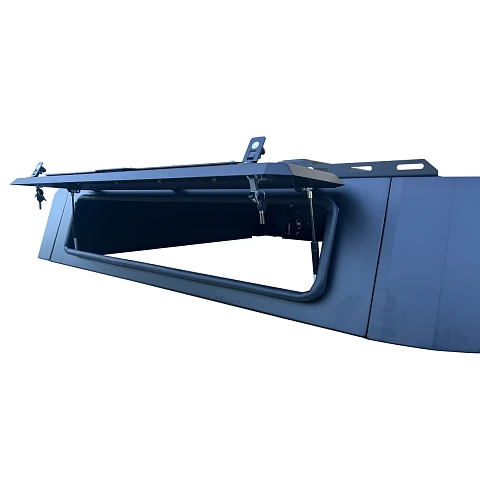 Roof Rails and Cross bars included