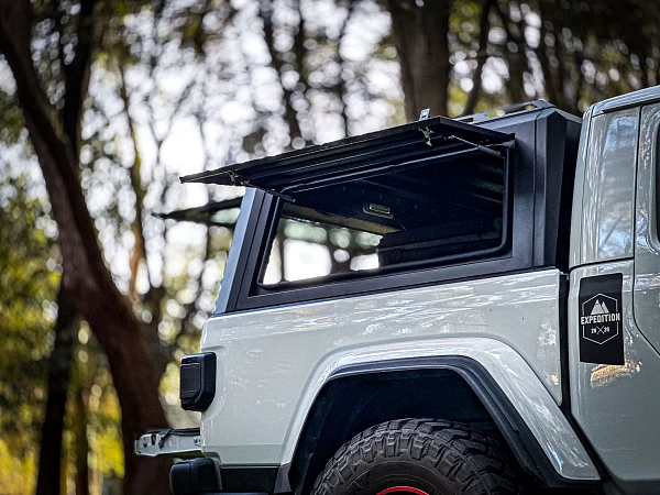 Jeep Gladiator JT fitted with Aluminium Canopy for Jeep Gladiator JT - View 16