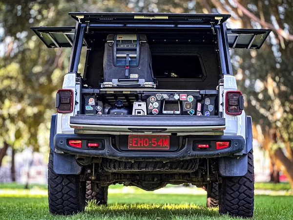 Jeep Gladiator JT fitted with Aluminium Canopy for Jeep Gladiator JT - View 20