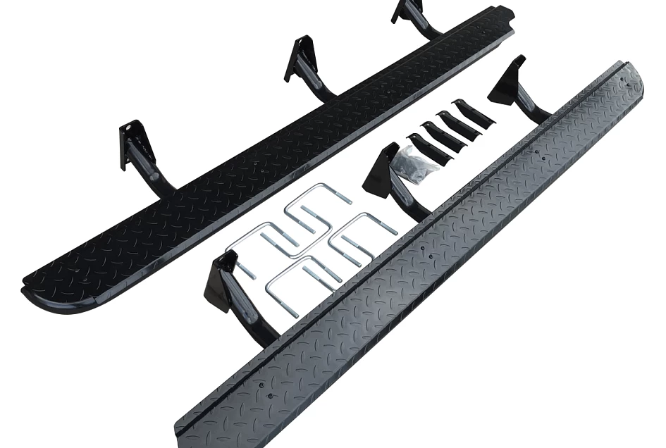 Heavy Duty Steel Side Steps / Rock Sliders for Nissan Navara D22