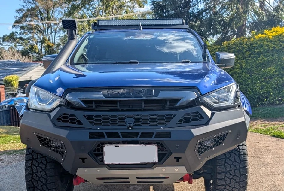 D-max 2020-2024 Revolution Bullbar Gen2